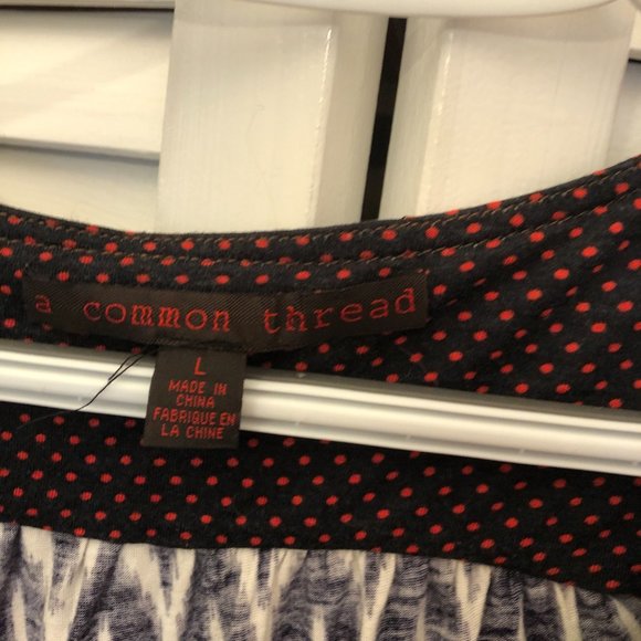 Common thread Anthropologie, black and white pattern blouse, M - Picture 8 of 10